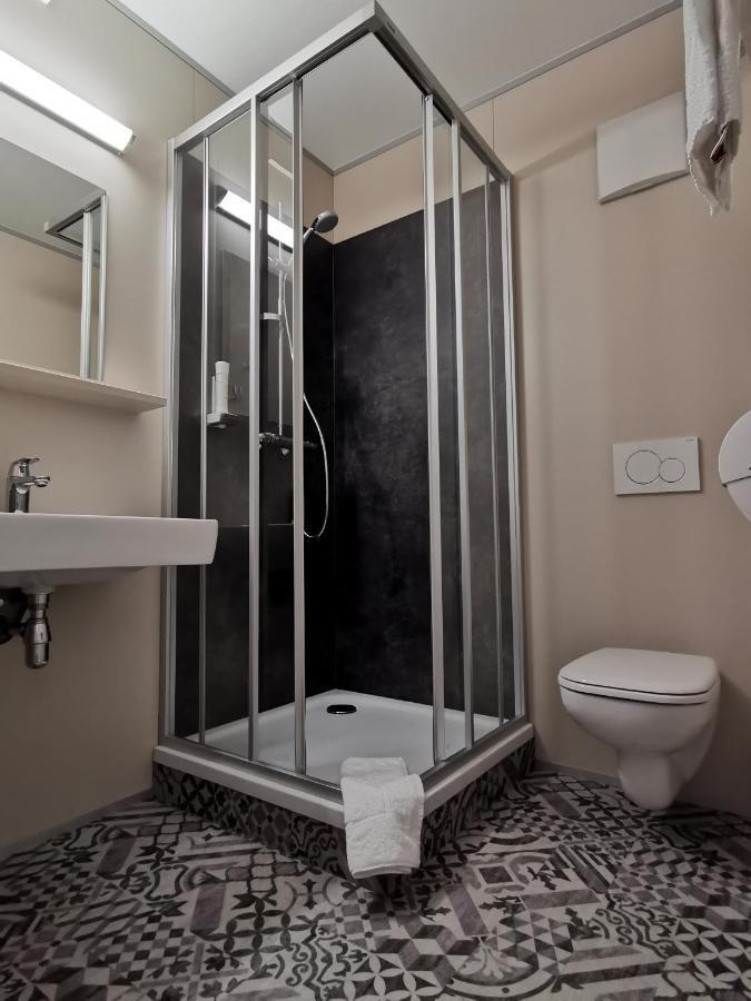 Motel Hohenems Eksteriør bilde